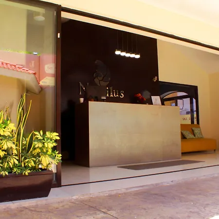 Hotel Nautilus