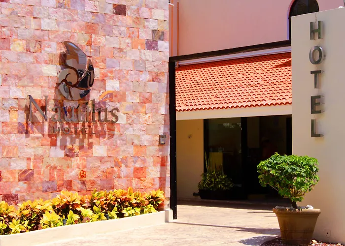 Nautilus Hotel