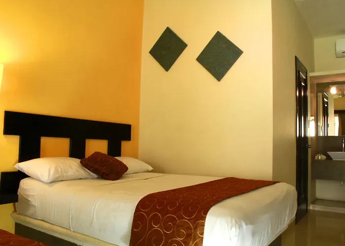 Nautilus Hotel