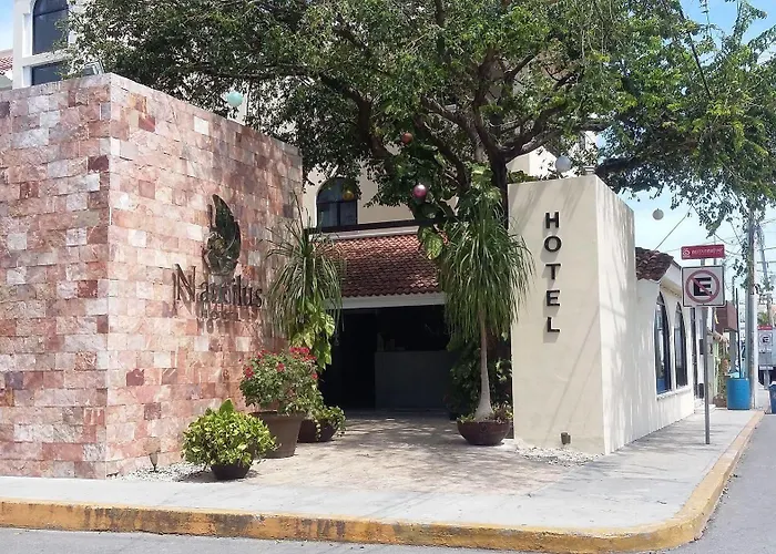 Nautilus Hotel